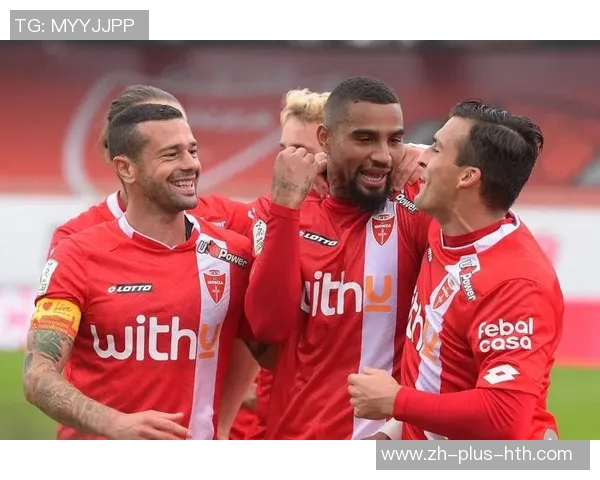 意甲转会风云诺丁汉森林报价萨勒马克尔斯米兰正在权衡选择